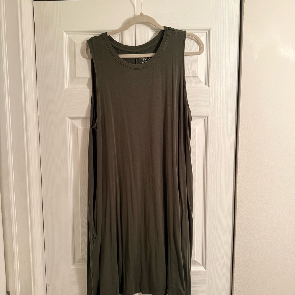 Olive Green Sleeveless Midi Dress